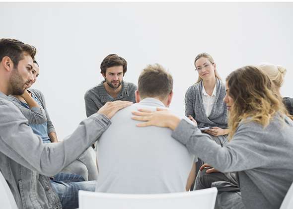 Alcoholics Anonymous and addiction doctors: Are support groups or ...